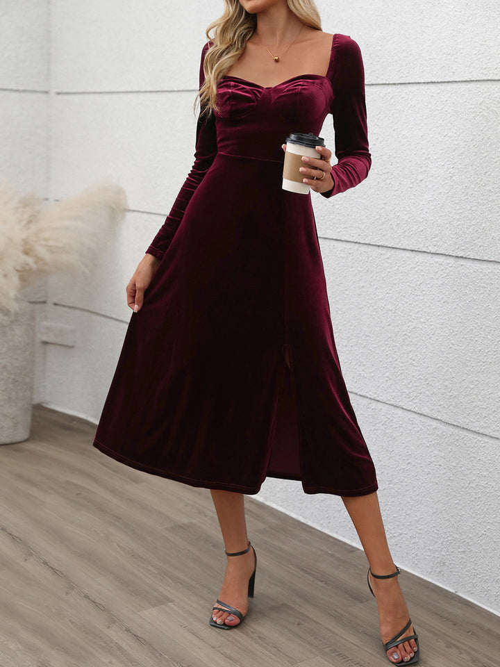 Perfee Sweetheart Neck Long Sleeve Midi Dress | Trendsi