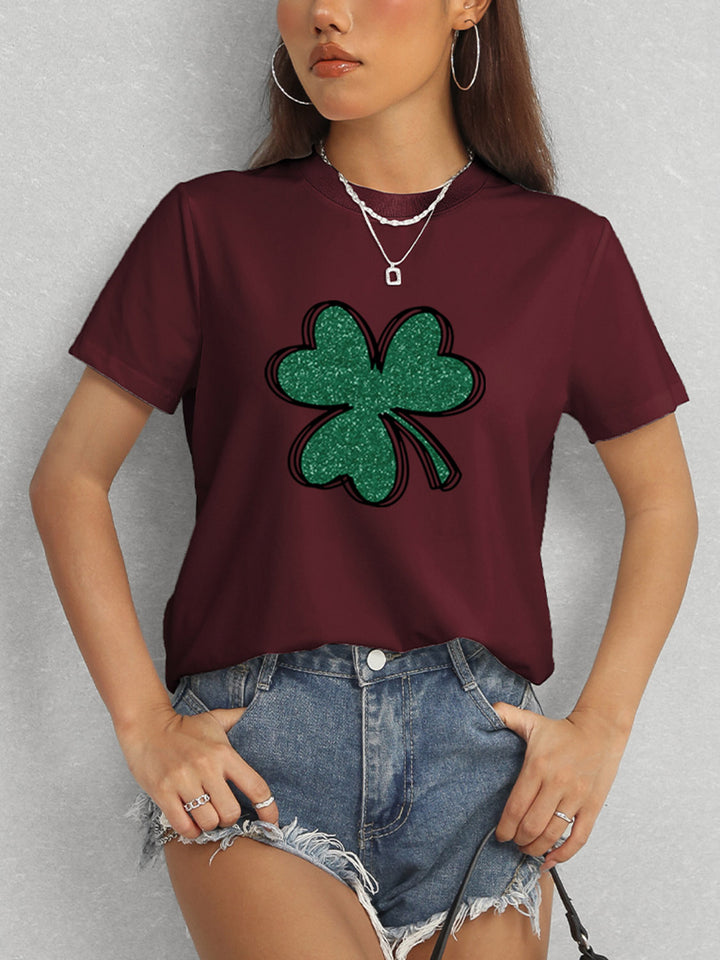 Lucky Clover Round Neck T-Shirt | Trendsi