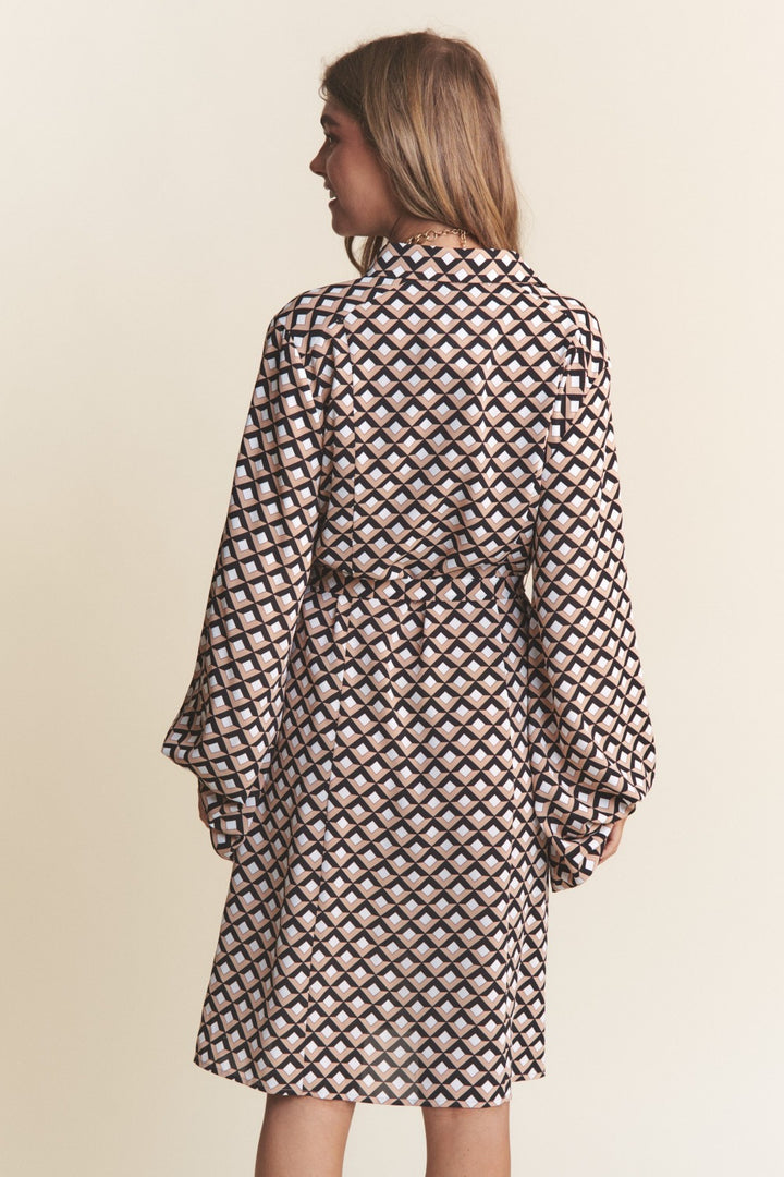 J.NNA Geometric Balloon Long Sleeve Midi Dress | Trendsi