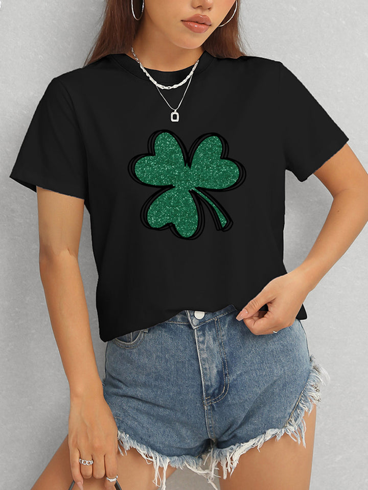 Lucky Clover Round Neck T-Shirt | Trendsi