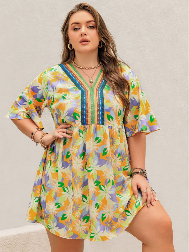 Plus Size Printed V-Neck Half Sleeve Mini Dress | Trendsi