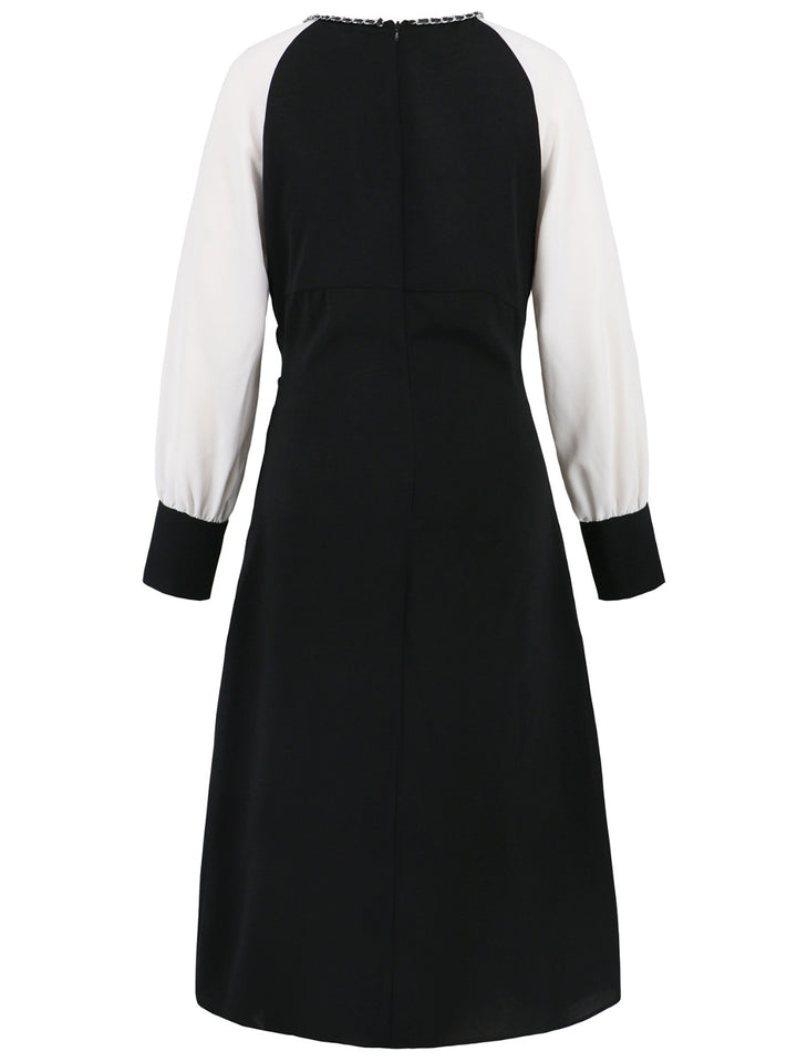 Ruched Contrast Long Sleeve Midi Dress | Trendsi