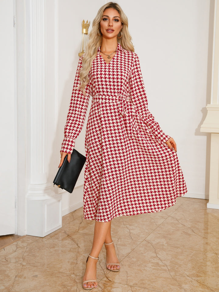 Tied Houndstooth Long Sleeve Midi Dress | Trendsi