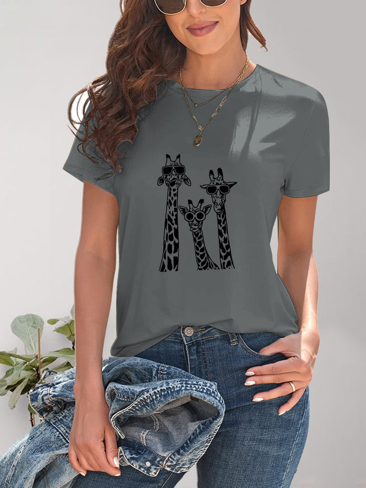 Giraffe Graphic Round Neck T-Shirt | Trendsi