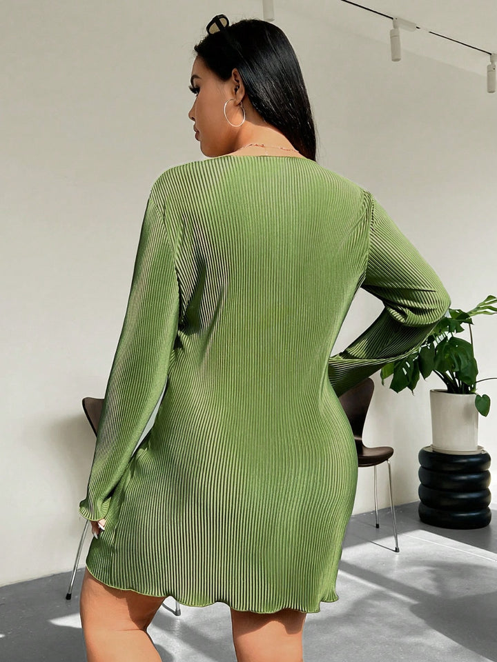 Honey Plus Size Lettuce Hem Round Neck Long Sleeve Dress | Trendsi