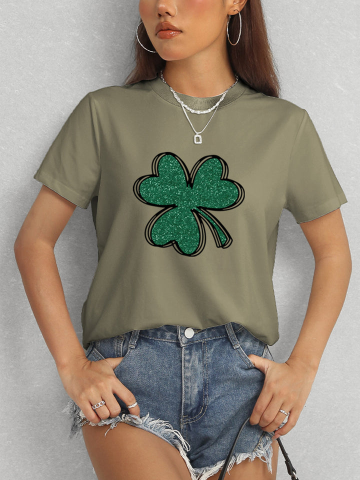 Lucky Clover Round Neck T-Shirt | Trendsi