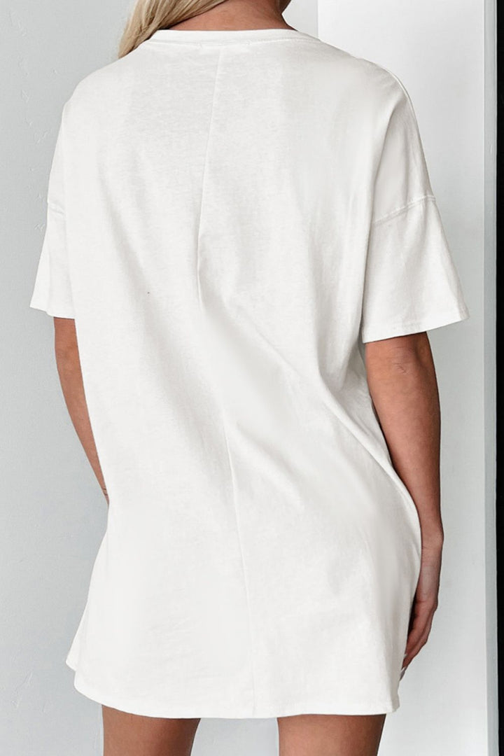 Boots Round Neck Half Sleeve Oversize T-Shirt | Trendsi