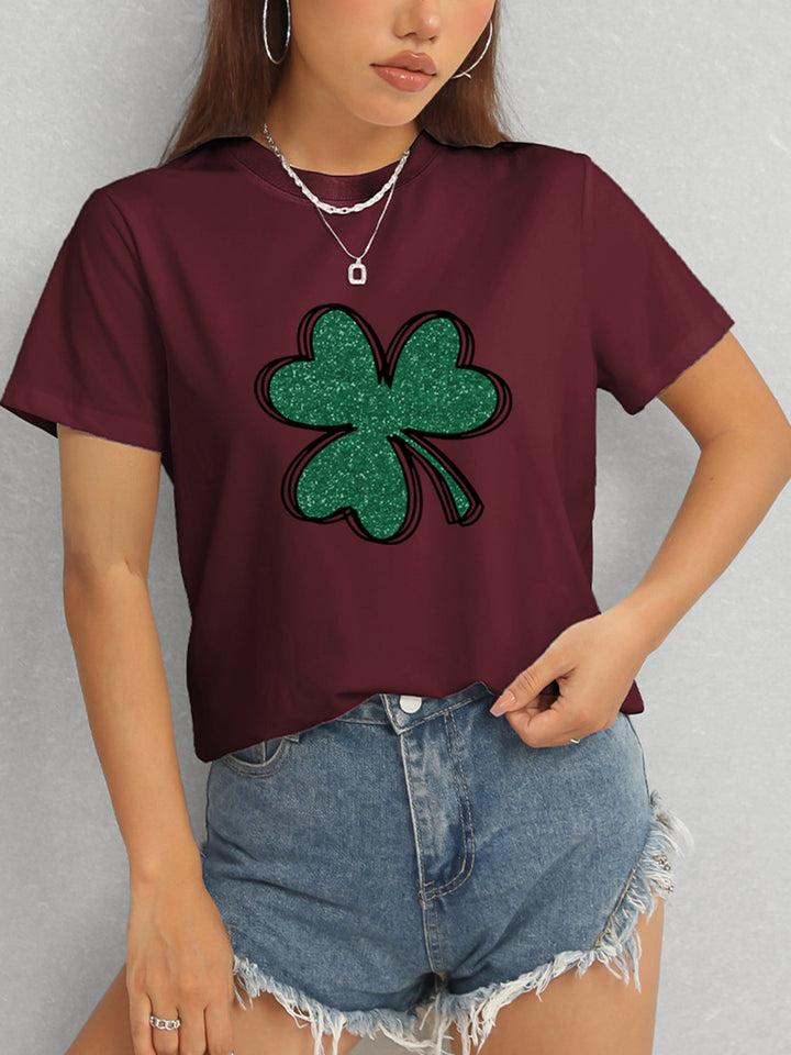 Lucky Clover Round Neck T-Shirt | Trendsi