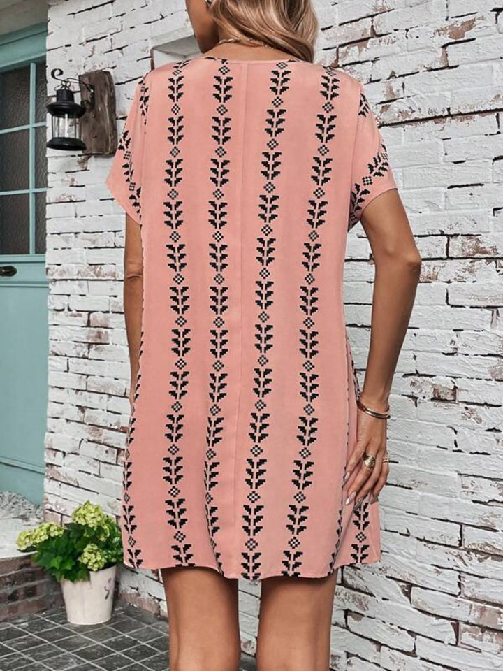 Printed Round Neck Short Sleeve Dress | Trendsi