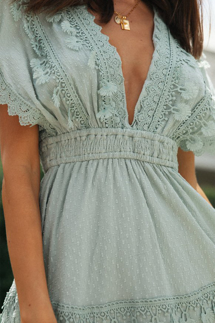 Lace Detail Plunge Short Sleeve Mini Dress | Trendsi