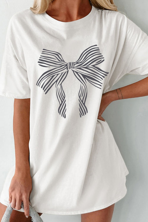 Bow Graphic Round Neck Short Sleeve T-Shirt | Trendsi