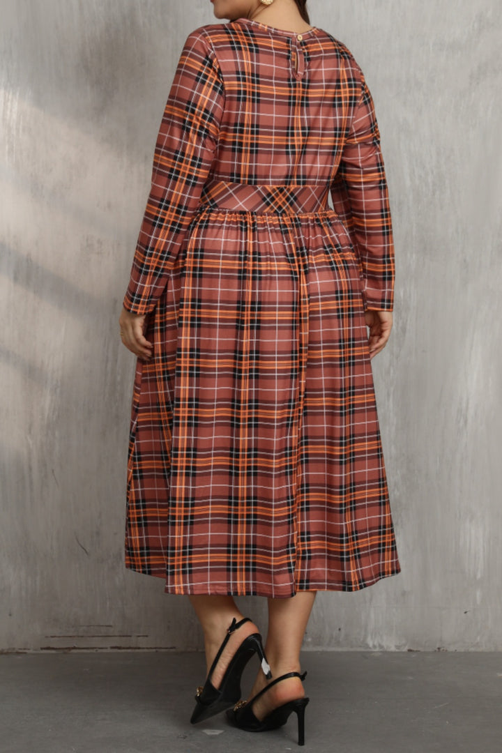 Plus Size Plaid Round Neck Long Sleeve Midi Dress | Trendsi