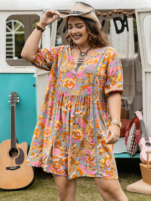 Plus Size Ruched Printed Half Sleeve Mini Dress | Trendsi