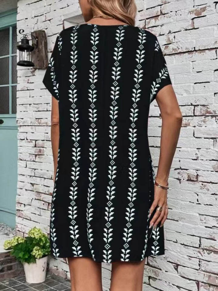 Printed Round Neck Short Sleeve Dress | Trendsi