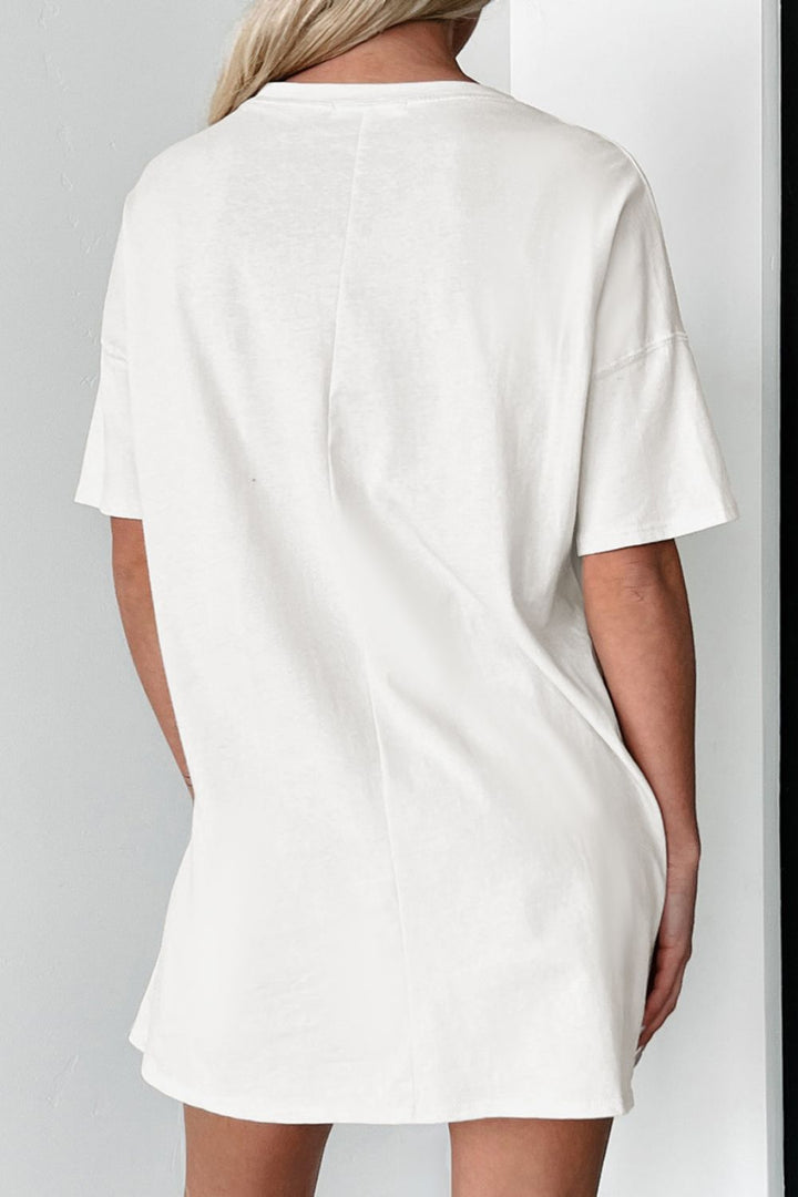 Graphic Round Neck Short Sleeve Oversize T-Shirt | Trendsi