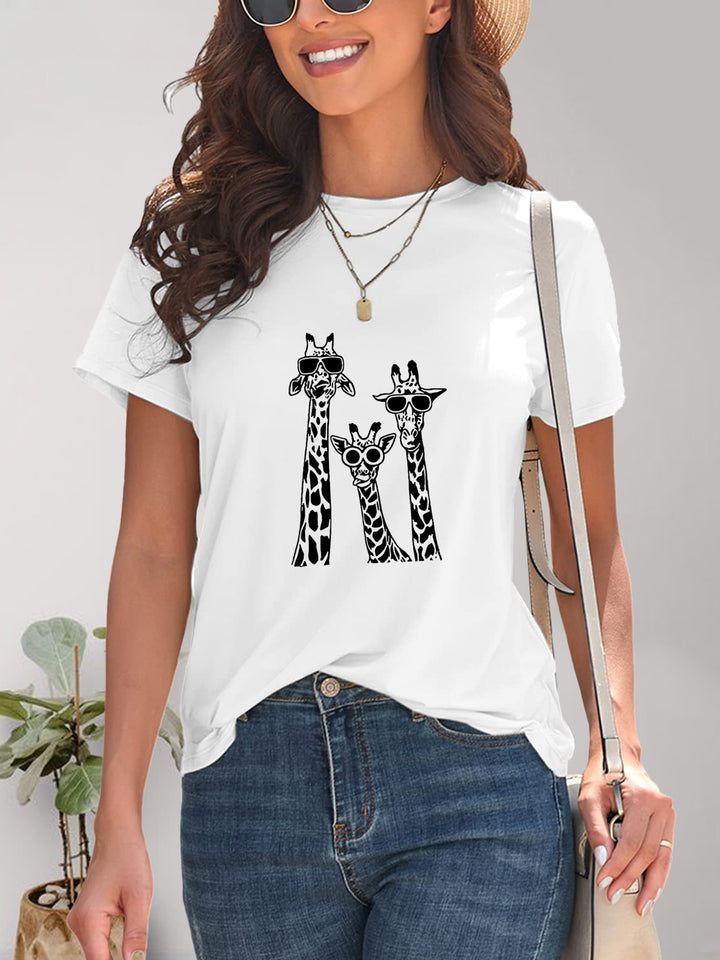 Giraffe Graphic Round Neck T-Shirt | Trendsi