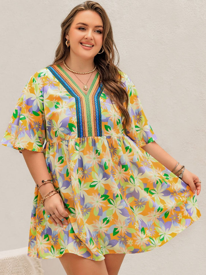 Plus Size Printed V-Neck Half Sleeve Mini Dress | Trendsi