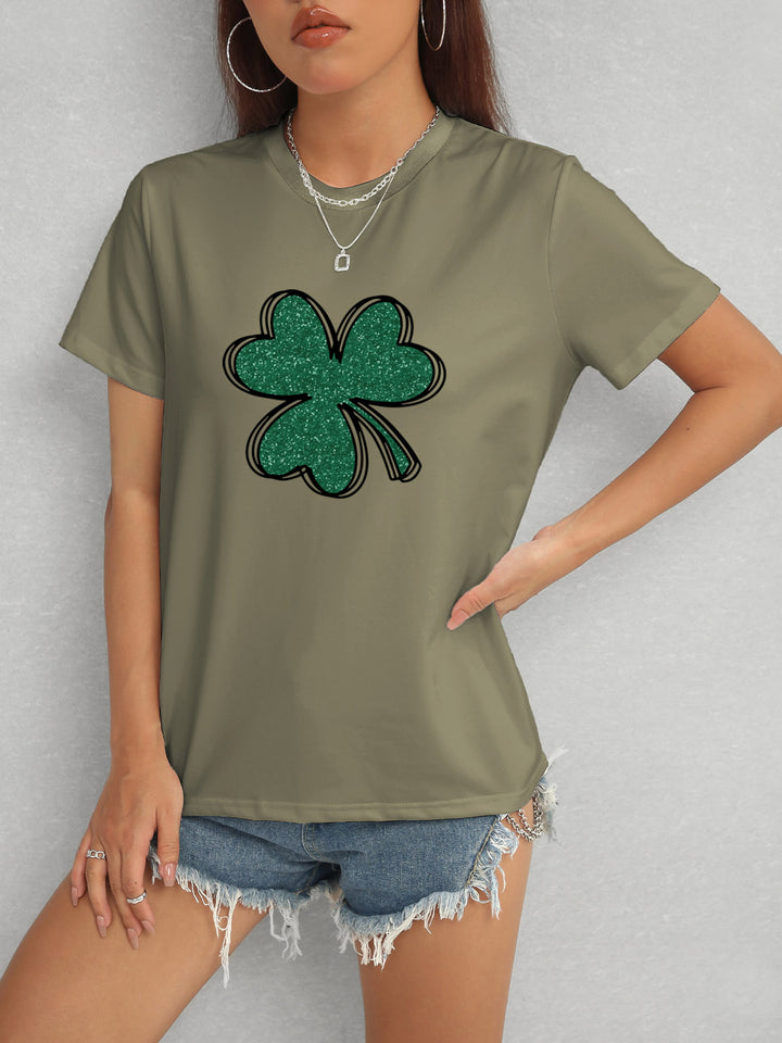 Lucky Clover Round Neck T-Shirt | Trendsi