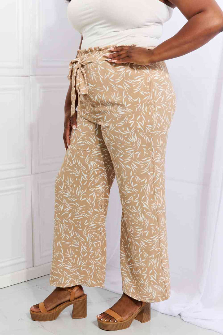 Heimish Right Angle Full Size Geometric Printed Pants in Tan | 1mrk.com