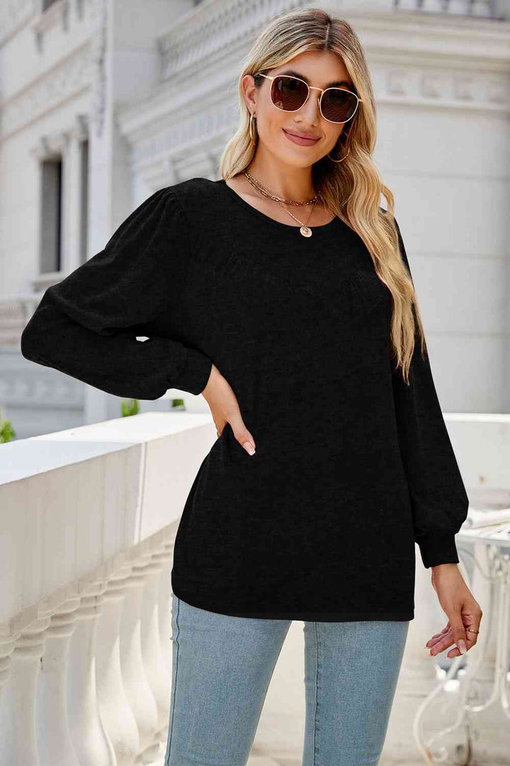 Round Neck Long Sleeve Top | 1mrk.com