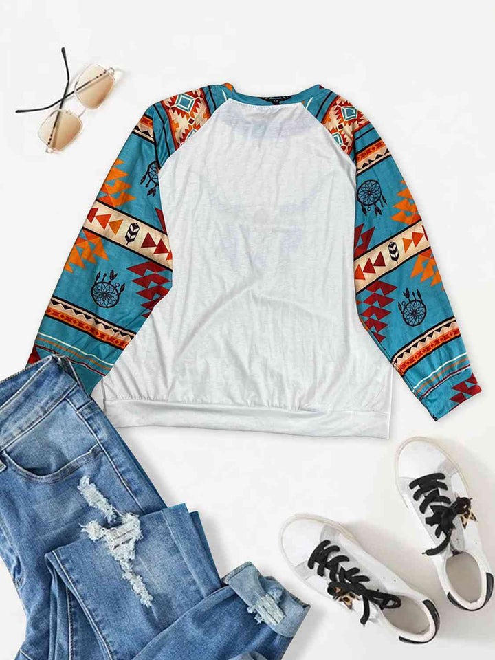 Round Neck Raglan Sleeve Graphic Sweatshirt |1mrk.com