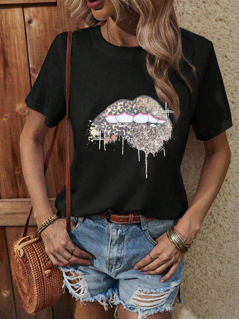 Lip Graphic Round Neck T-Shirt | 1mrk.com