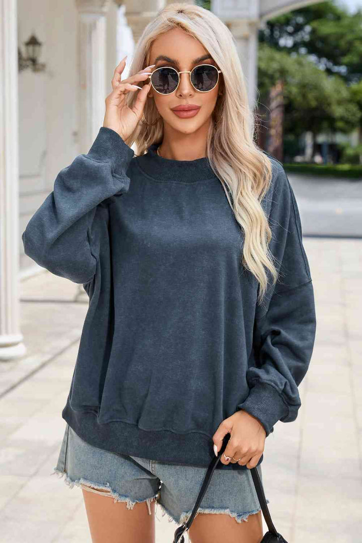 Round Neck Dropped Shoulder Sweatshirt |1mrk.com