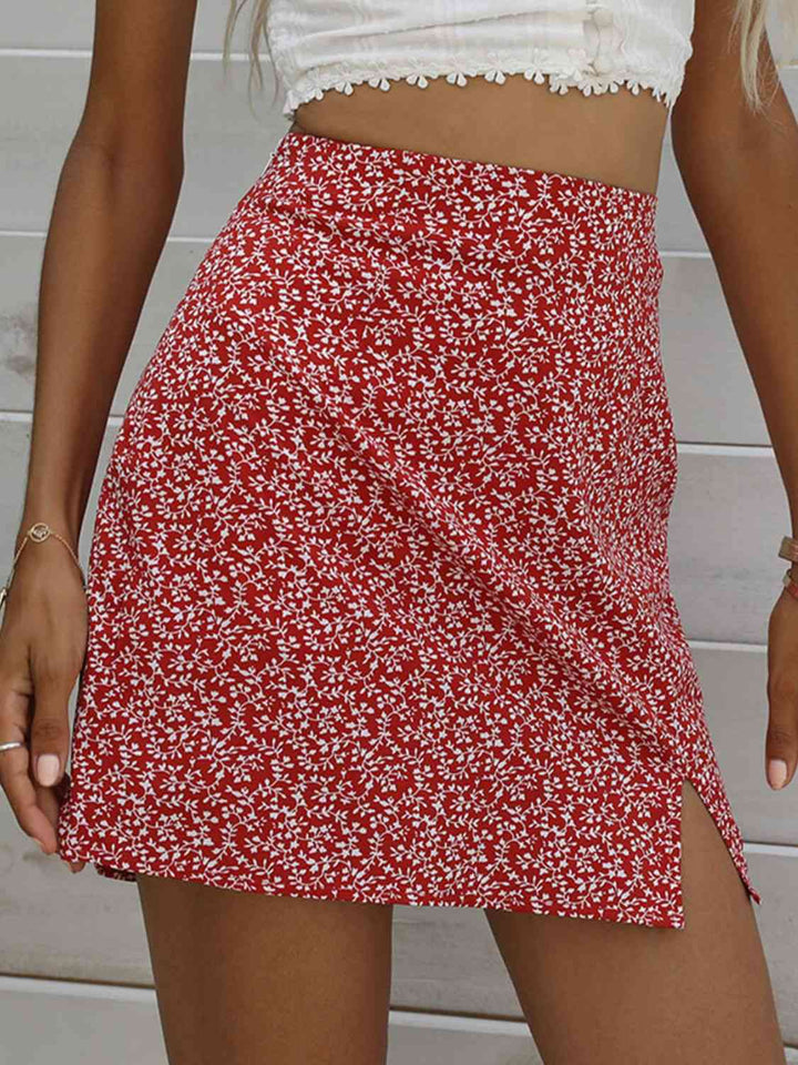 Ditsy Floral Slit Mini Skirt |1mrk.com