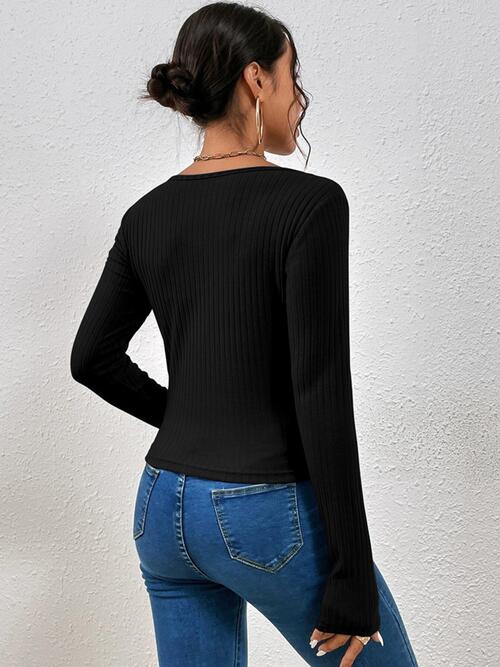 Ribbed Crisscross V-Neck Long Sleeve Knit Top | 1mrk.com