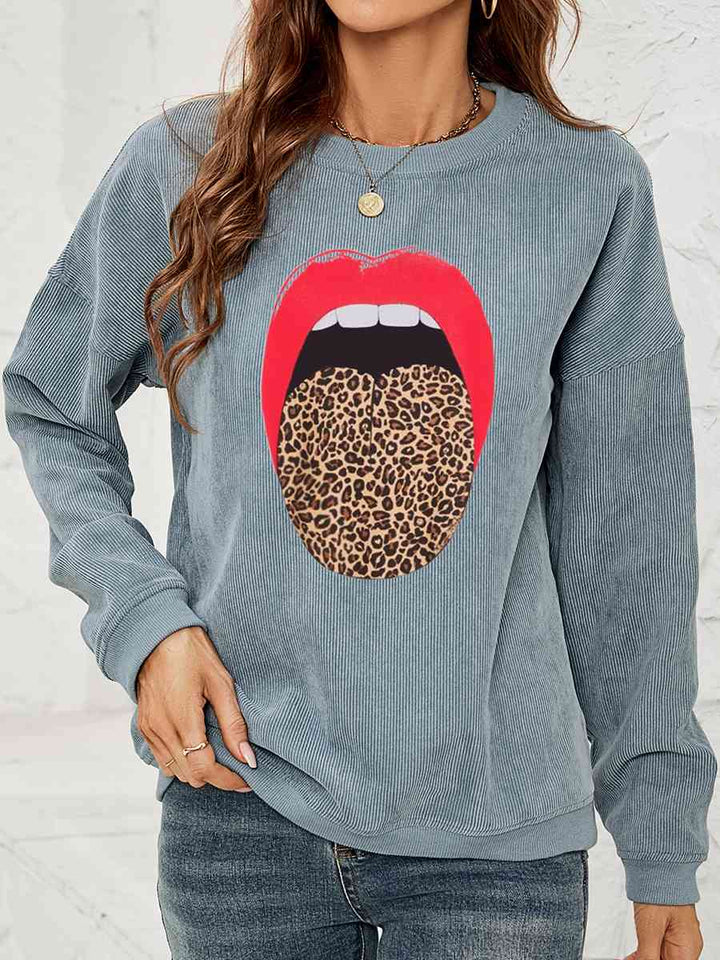 Round Neck Dropped Shoulder MAMA Graphic Sweatshirt | 1mrk.com