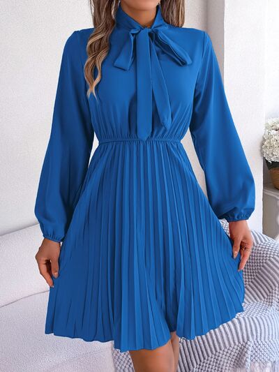 Tie Neck Balloon Sleeve Pleated Dress |1mrk.com