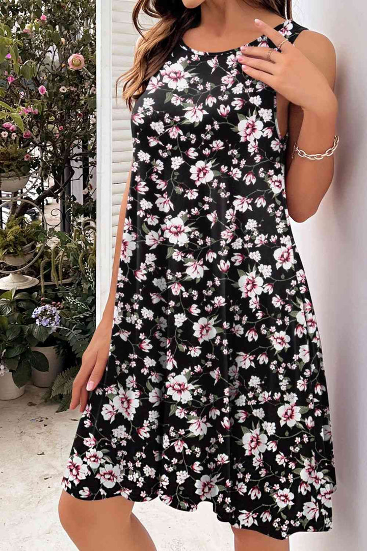 Printed Round Neck Sleeveless Dress |1mrk.com