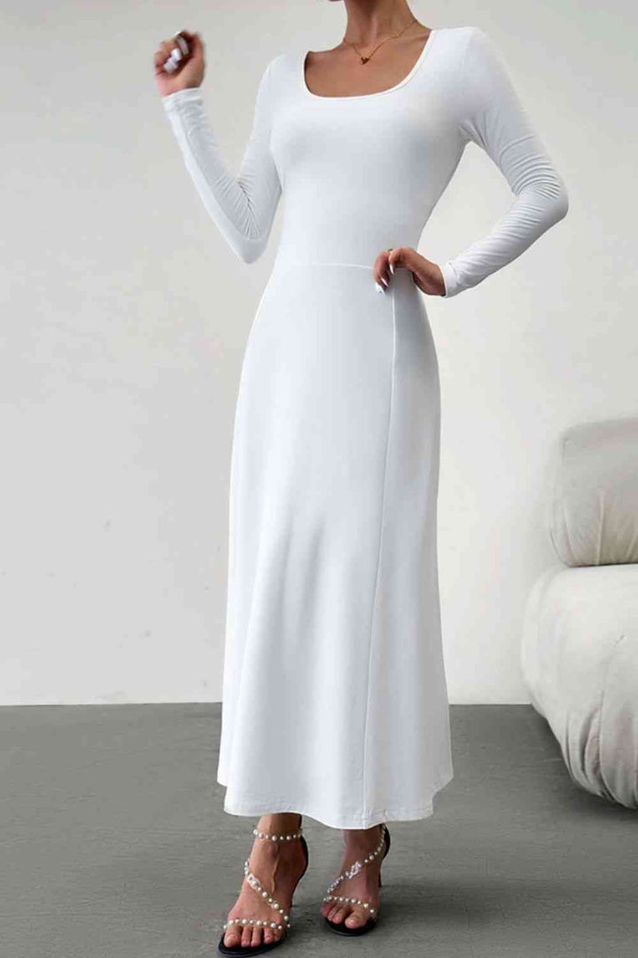 Scoop Neck Long Sleeve Lace-Up Maxi Dress |1mrk.com