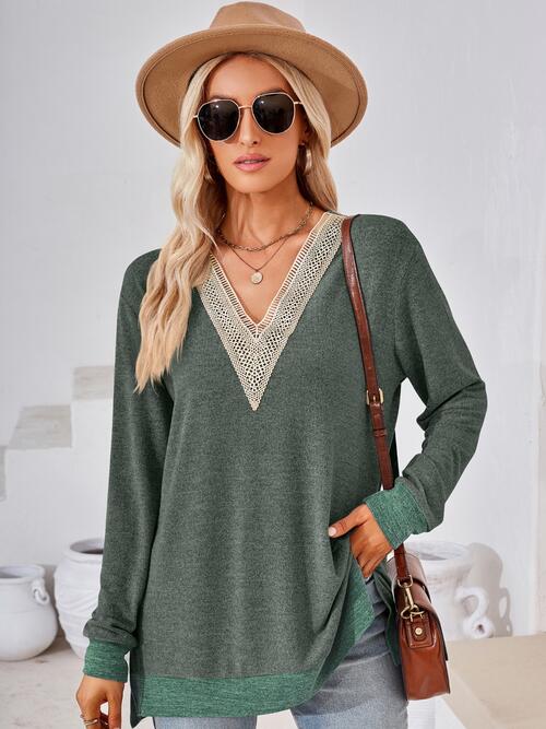 Crochet Contrast V-Neck Long Sleeve Slit T-Shirt | 1mrk.com