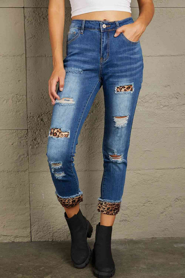 Baeful Leopard Patch Distressed Cropped Jeans | 1mrk.com
