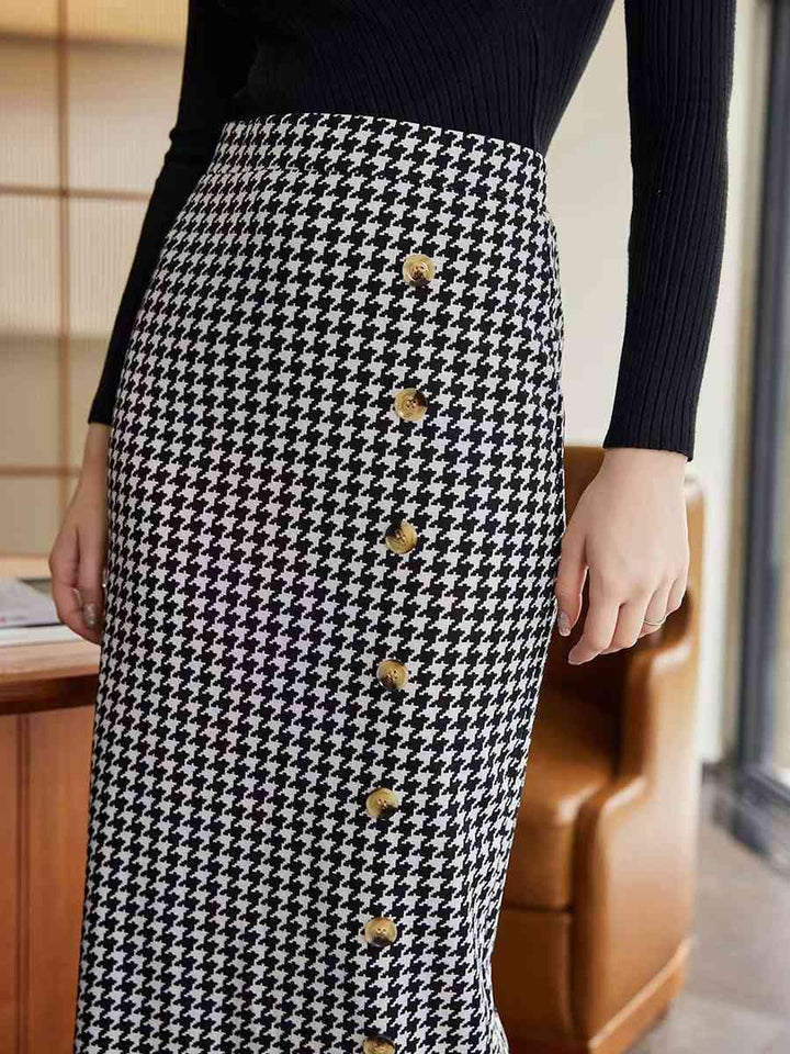 Houndstooth Decorative Button Slit Midi Skirt |1mrk.com