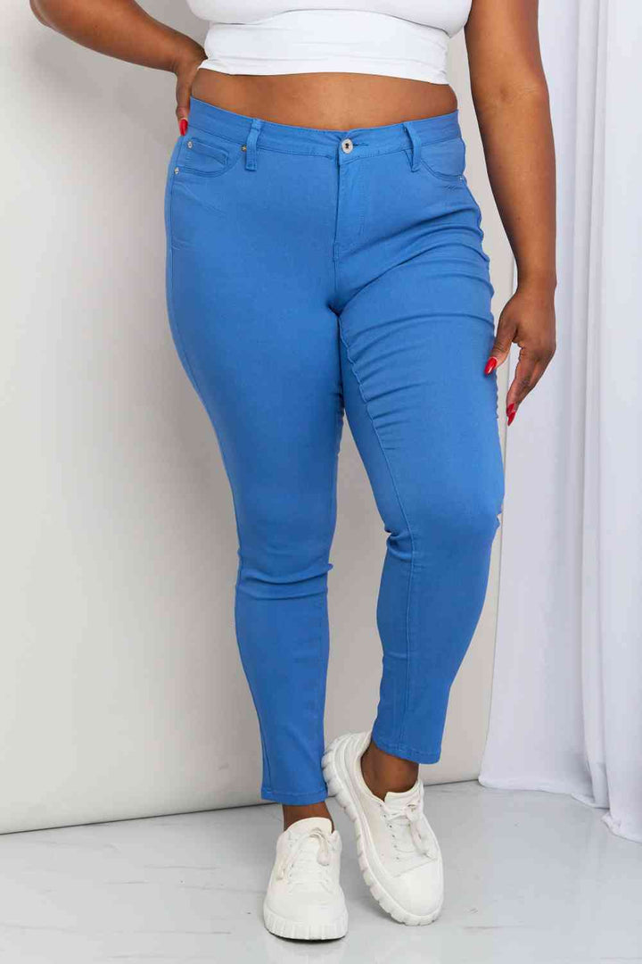 YMI Jeanswear Kate Hyper-Stretch Full Size Mid-Rise Skinny Jeans in Electric Blue | 1mrk.com
