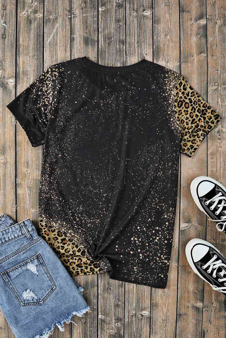 PLAY SOMETHING COUNTRY Graphic Leopard Tee | 1mrk.com