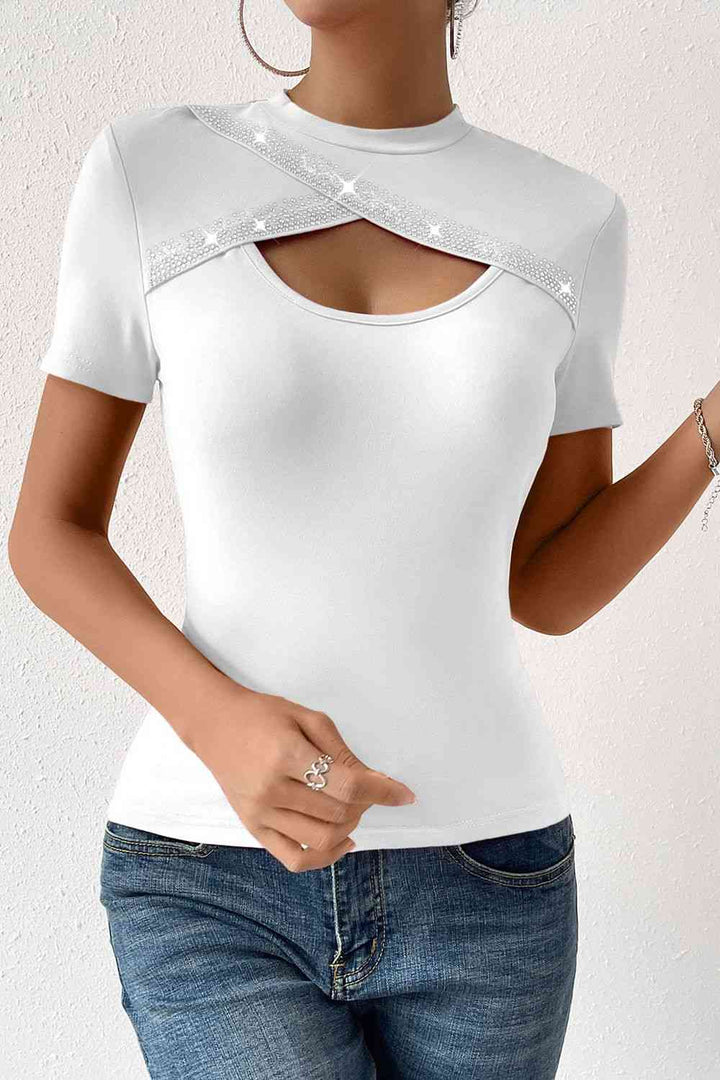 Cutout Short Sleeve Round Neck T-Shirt | 1mrk.com