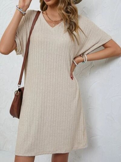 Ribbed V-Neck Short Sleeve Dress |1mrk.com