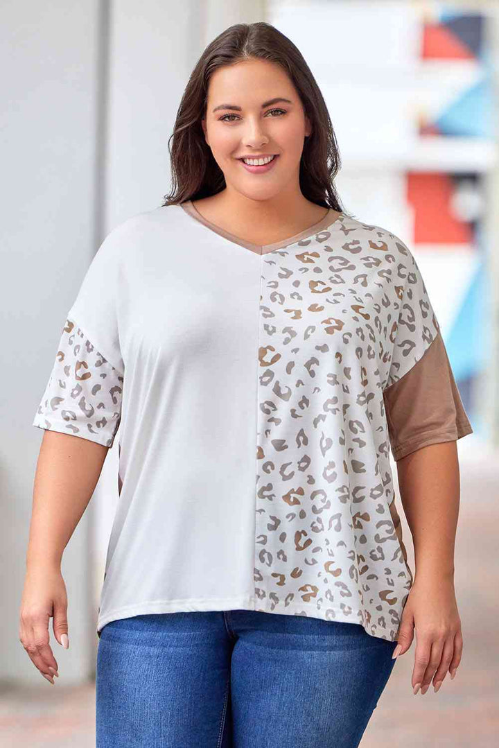 Plus Size Leopard V-Neck T-Shirt | 1mrk.com