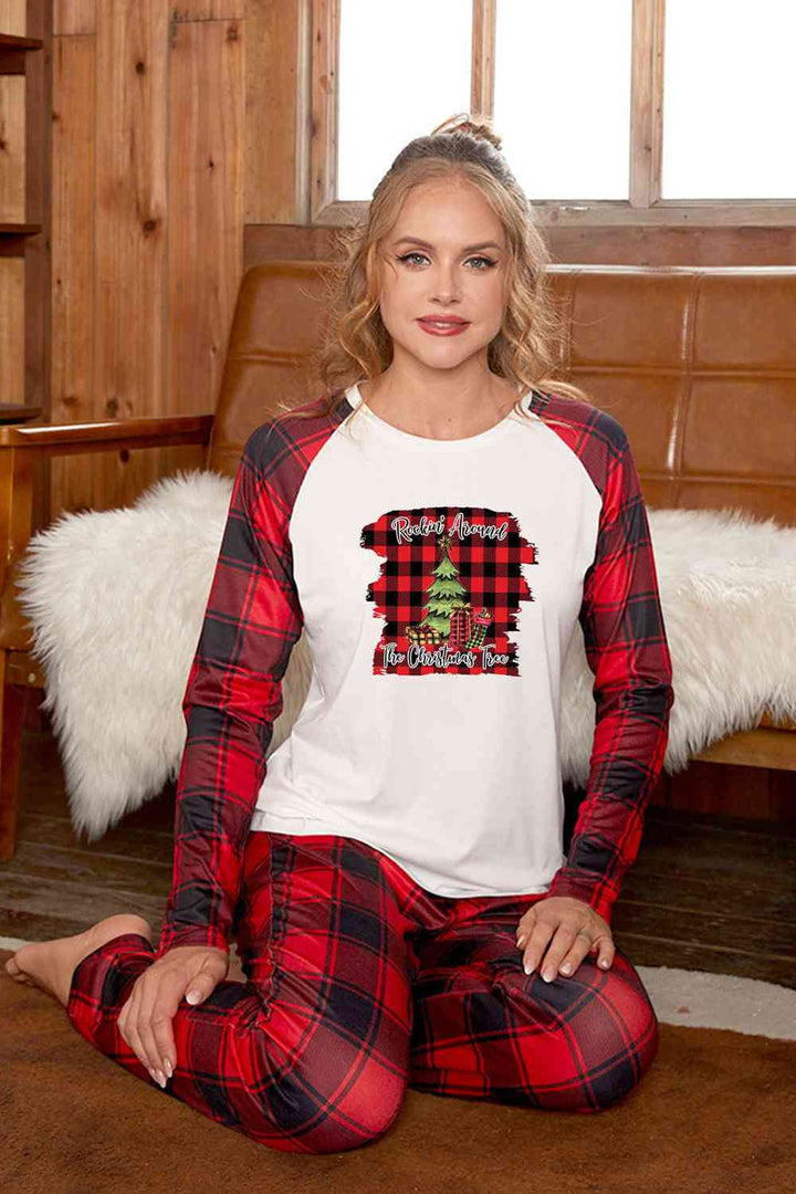 Graphic Top and Plaid Pants Set | 1mrk.com