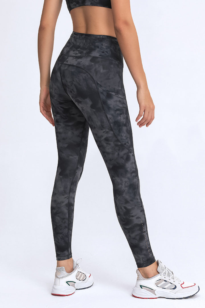 Thigh Pocket Active Leggings |1mrk.com