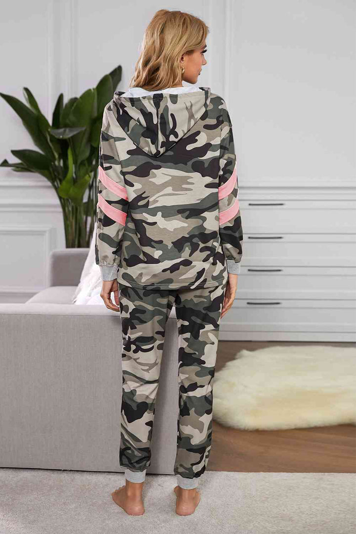Camouflage Contrast Detail Hoodie and Joggers Lounge Set | 1mrk.com