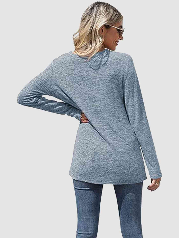 Lace Detail V-Neck Long Sleeve Top | 1mrk.com