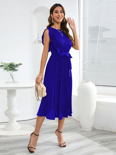 Tied Round Neck Pleated Midi Dress |1mrk.com