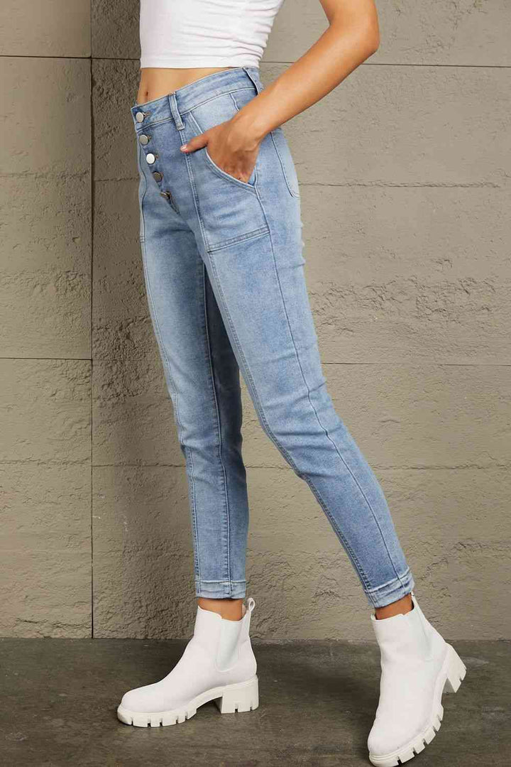 Baeful Button Fly Center Seam High Rise Jeans | 1mrk.com