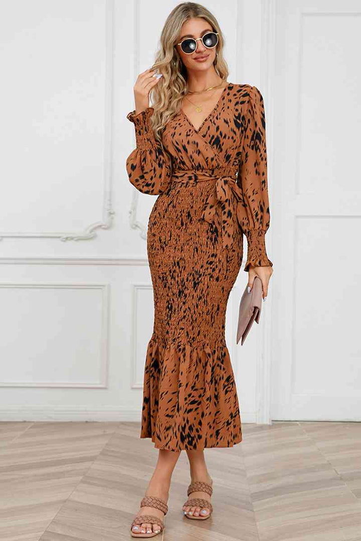 Printed V-Neck Smocked Midi Dress |1mrk.com