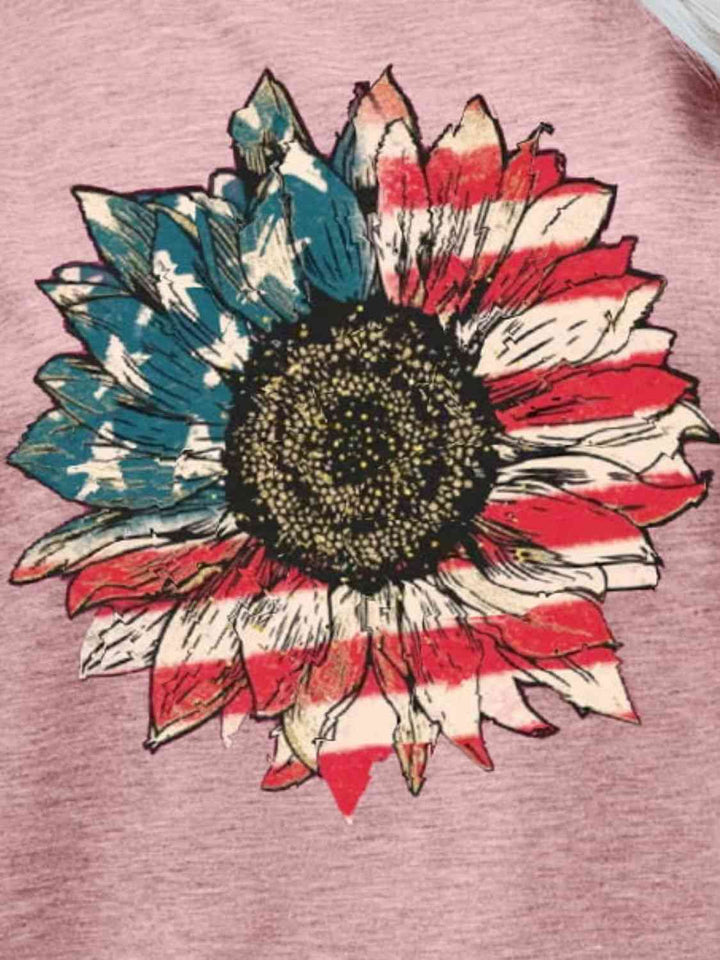 US Flag Flower Graphic Tee | 1mrk.com