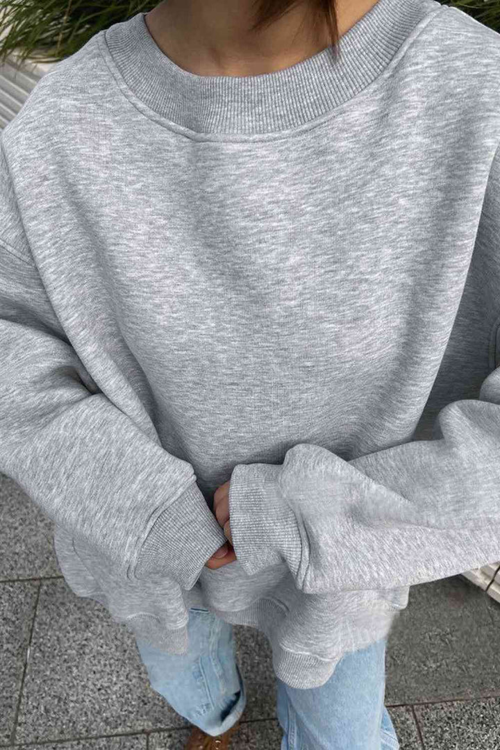 Oversize Round Neck Dropped Shoulder Sweatshirt |1mrk.com